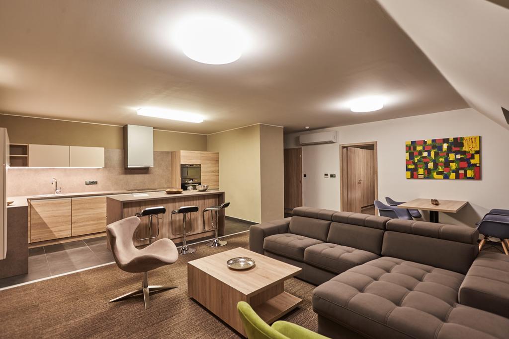 Apartmany Volarik Mikulov Buitenkant foto